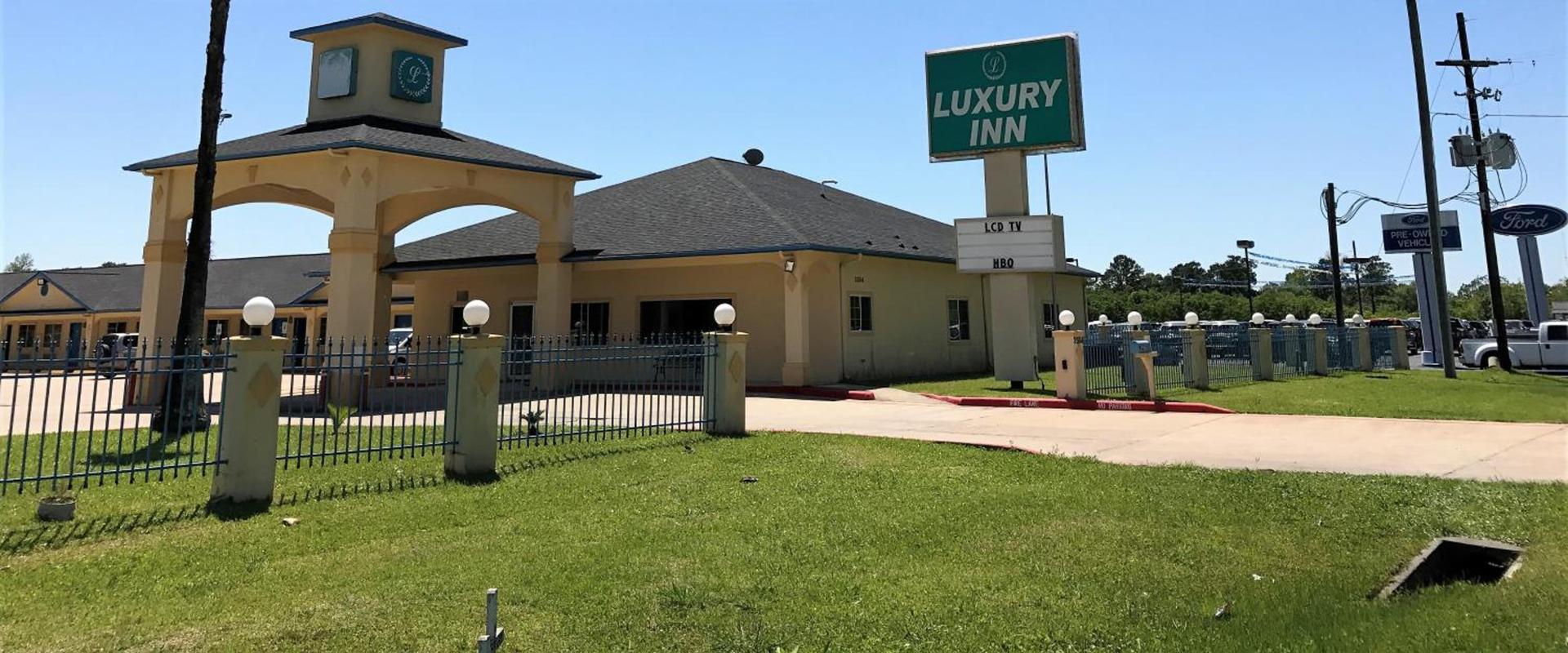 Luxury Inn Liberty photo 33