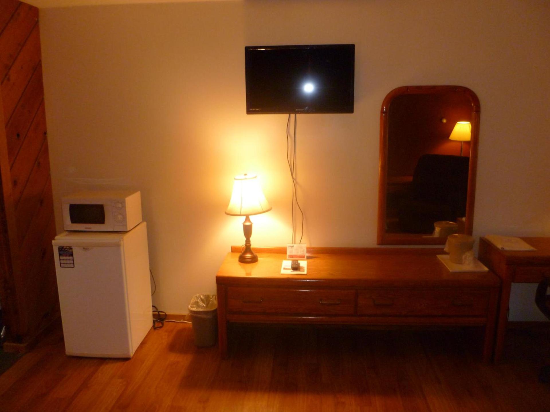 Timber Inn photo 9