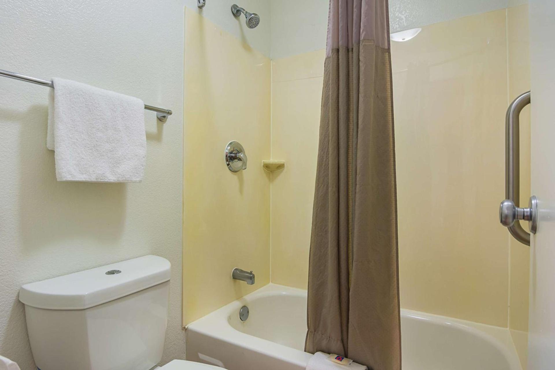 Motel 6-Tucker, GA - Atlanta Northeast photo 12