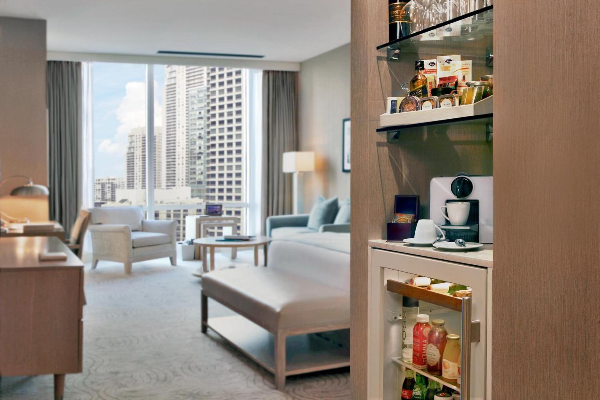 Trump International Hotel & Tower Chicago photo 39