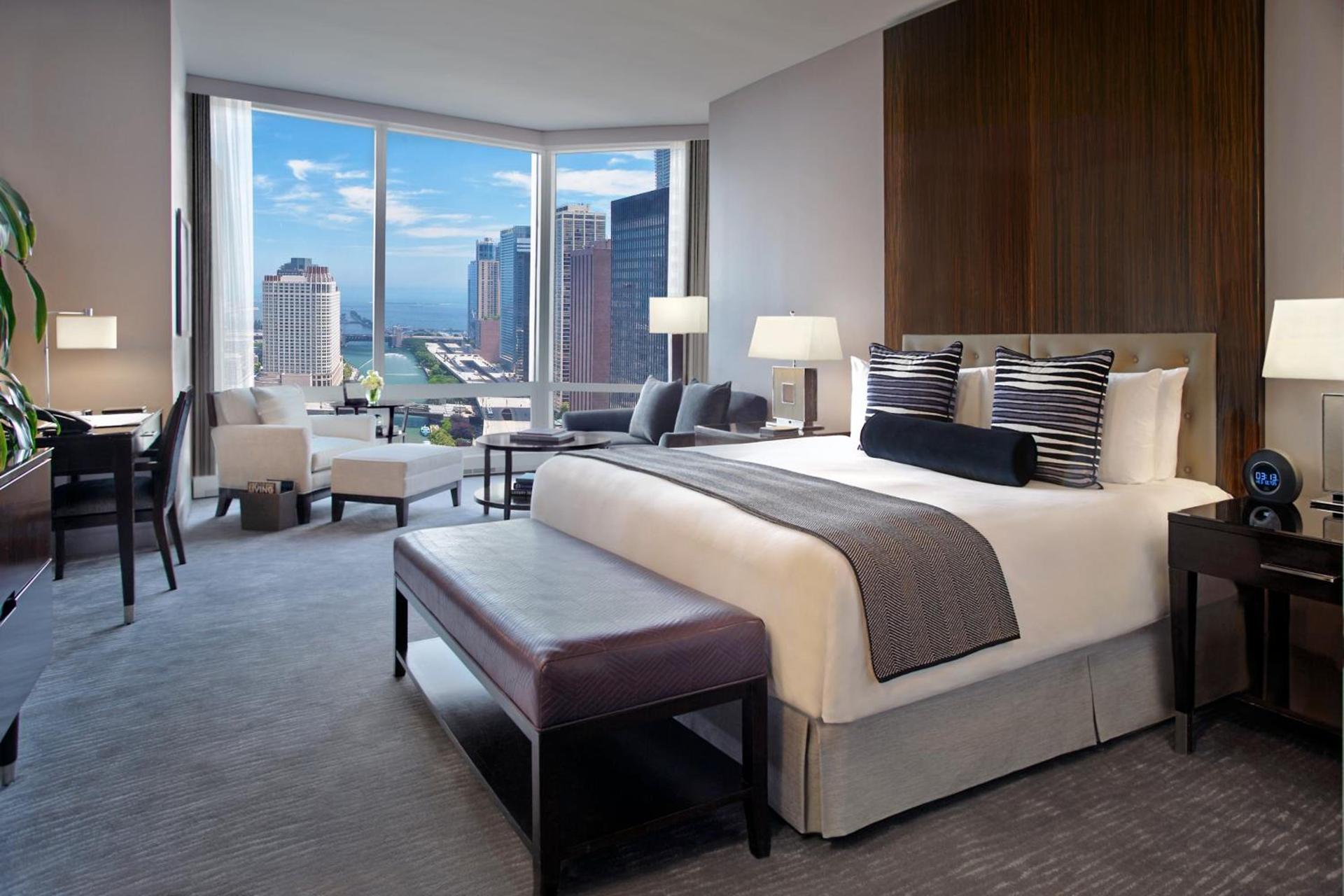 Trump International Hotel & Tower Chicago photo 36