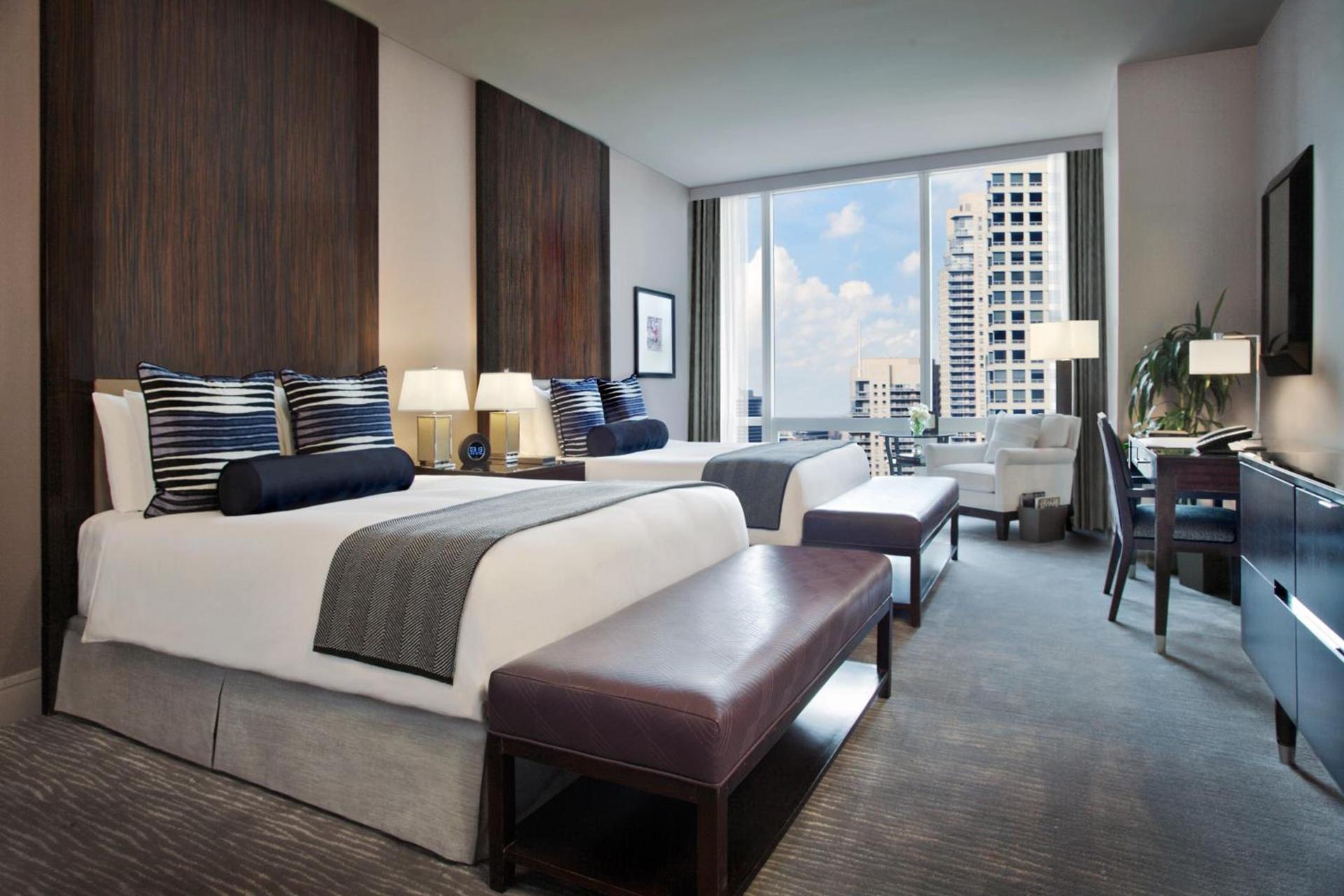 Trump International Hotel & Tower Chicago photo 45
