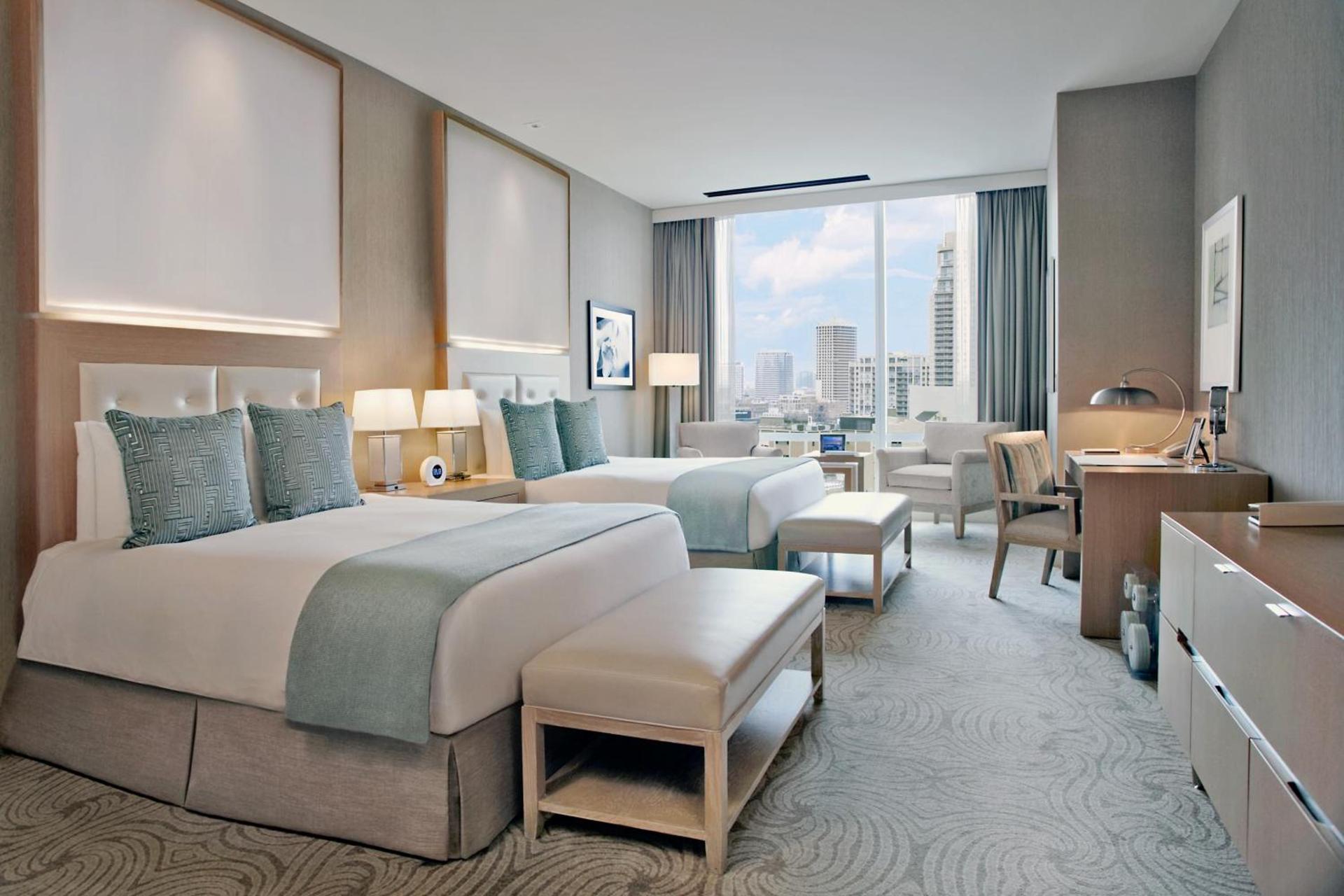 Trump International Hotel & Tower Chicago photo 42