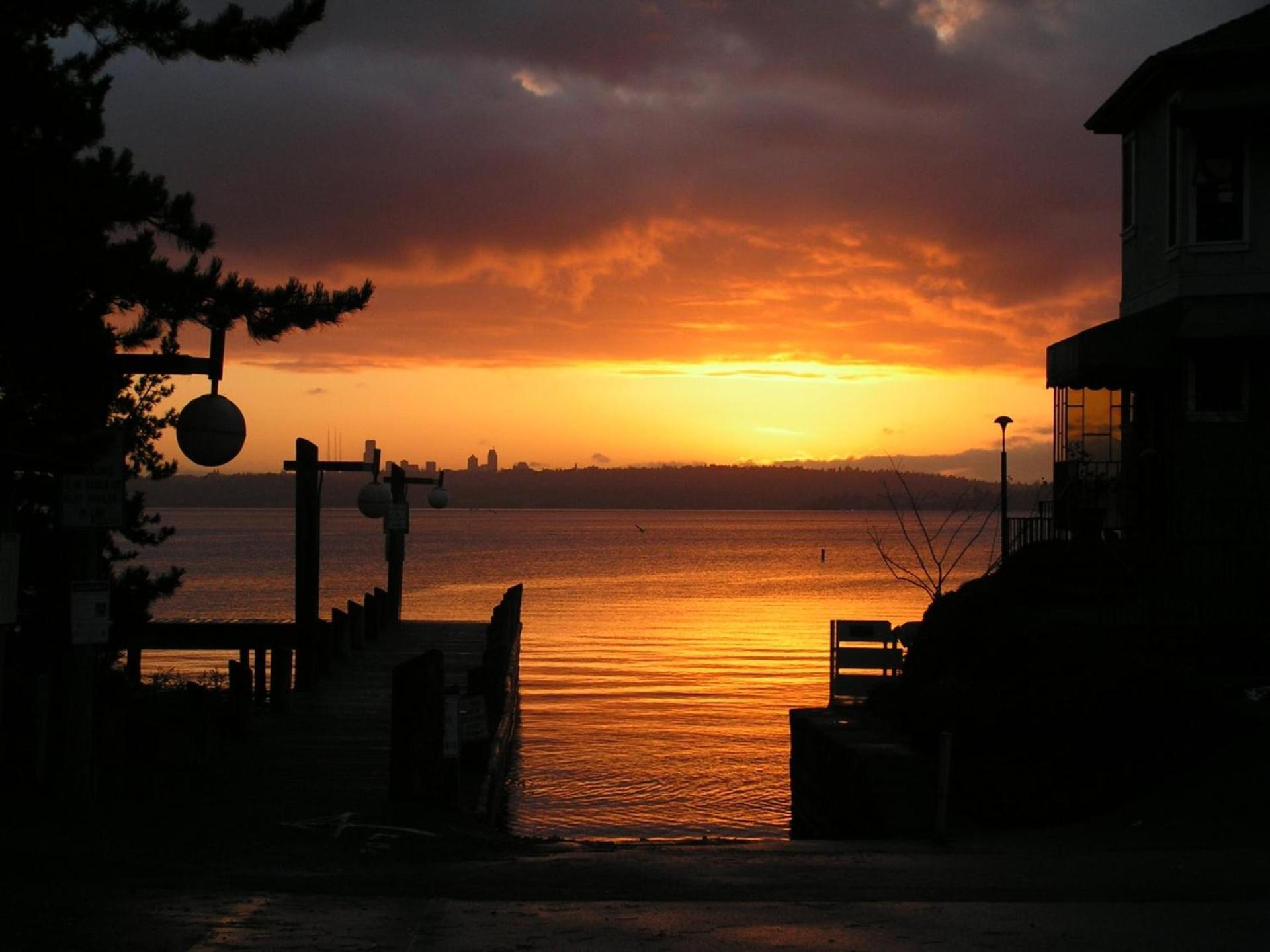 Baymont by Wyndham Seattle/Kirkland WA photo 39