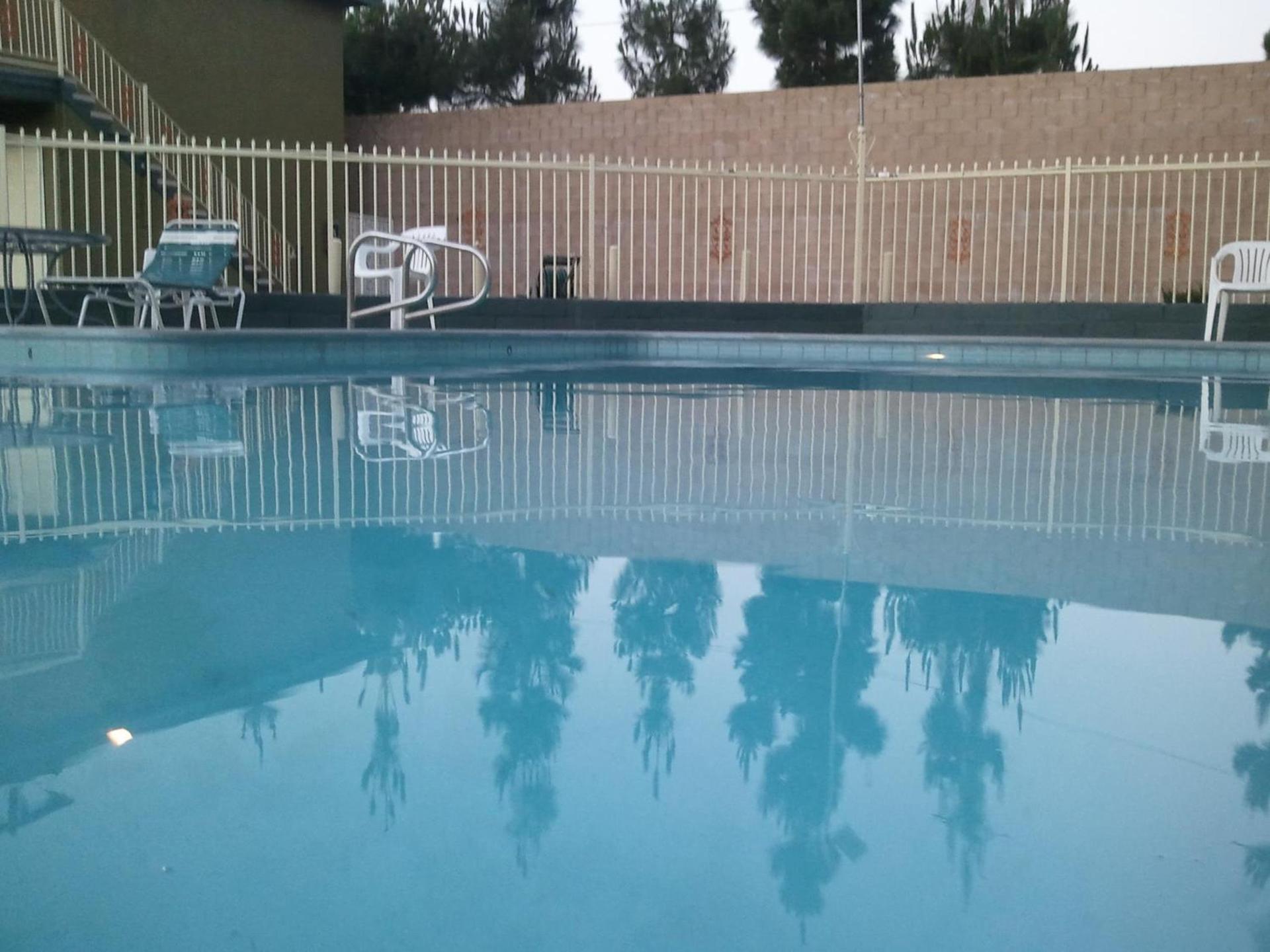 Little Boy Blue Motel photo 19