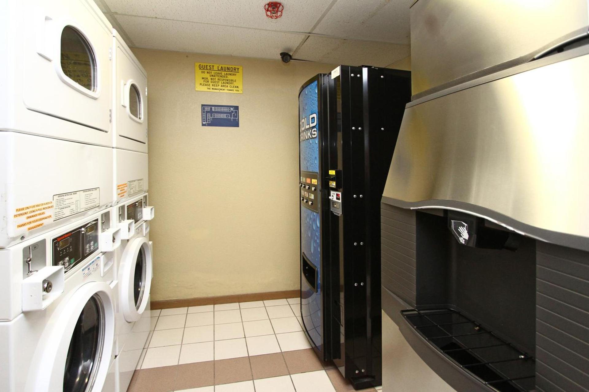 New Victorian Inn & Suites-Norfolk photo 33