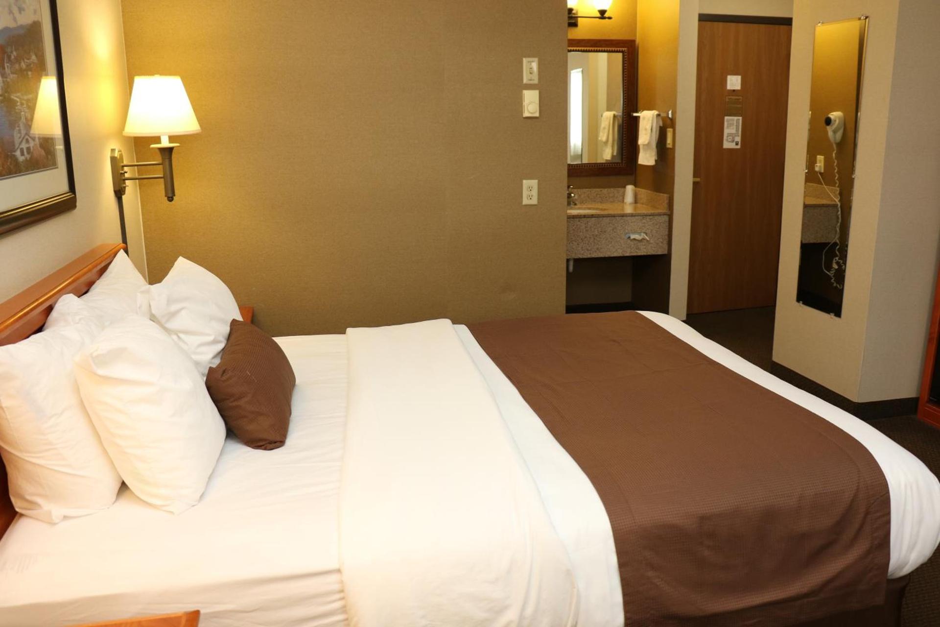 Motel 6 Minot, ND photo 2