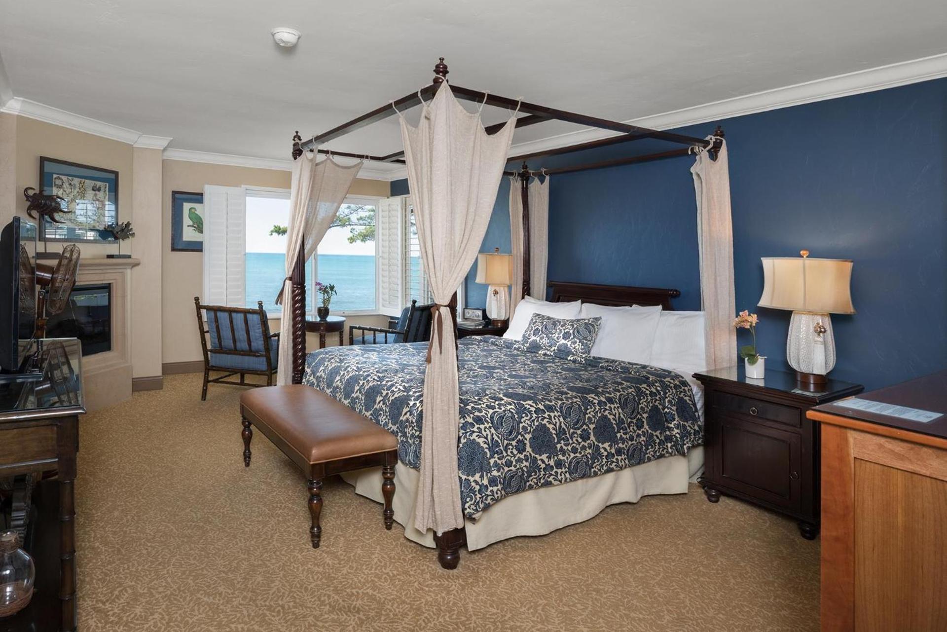 Blue Dolphin Inn photo 59