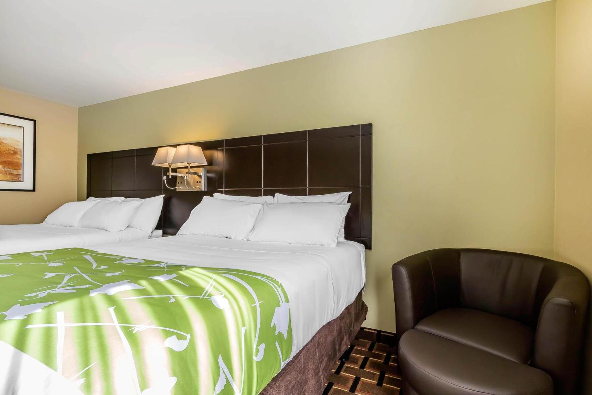 Econo Lodge Boaz photo 9