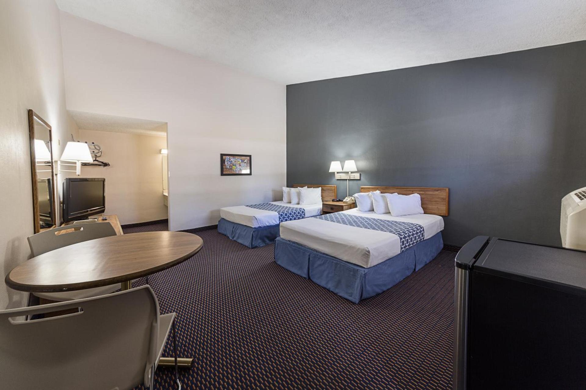 Parkview Inn and Conference Center photo 21