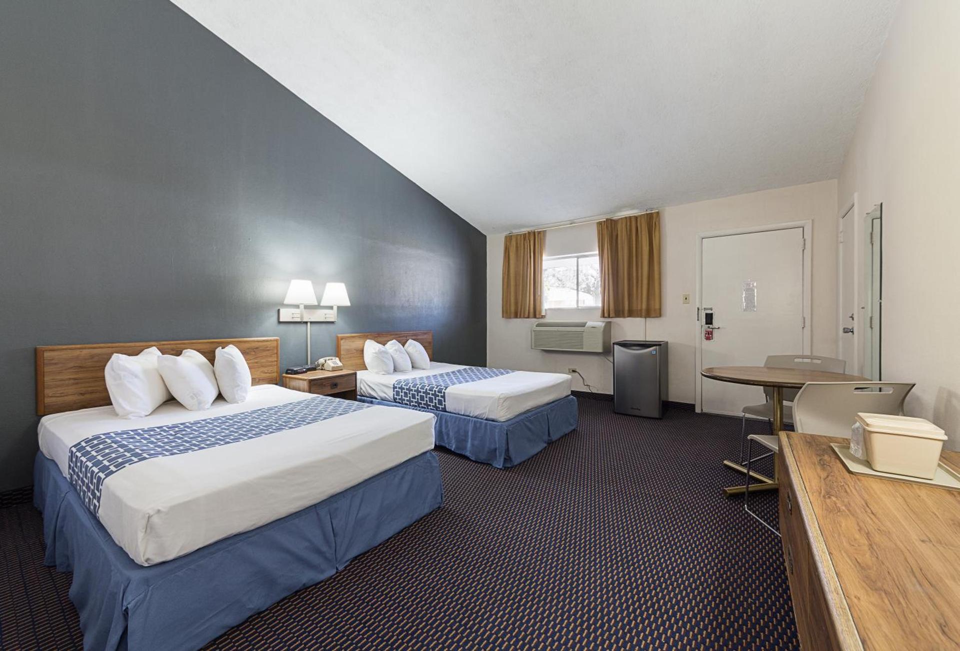 Parkview Inn and Conference Center photo 27