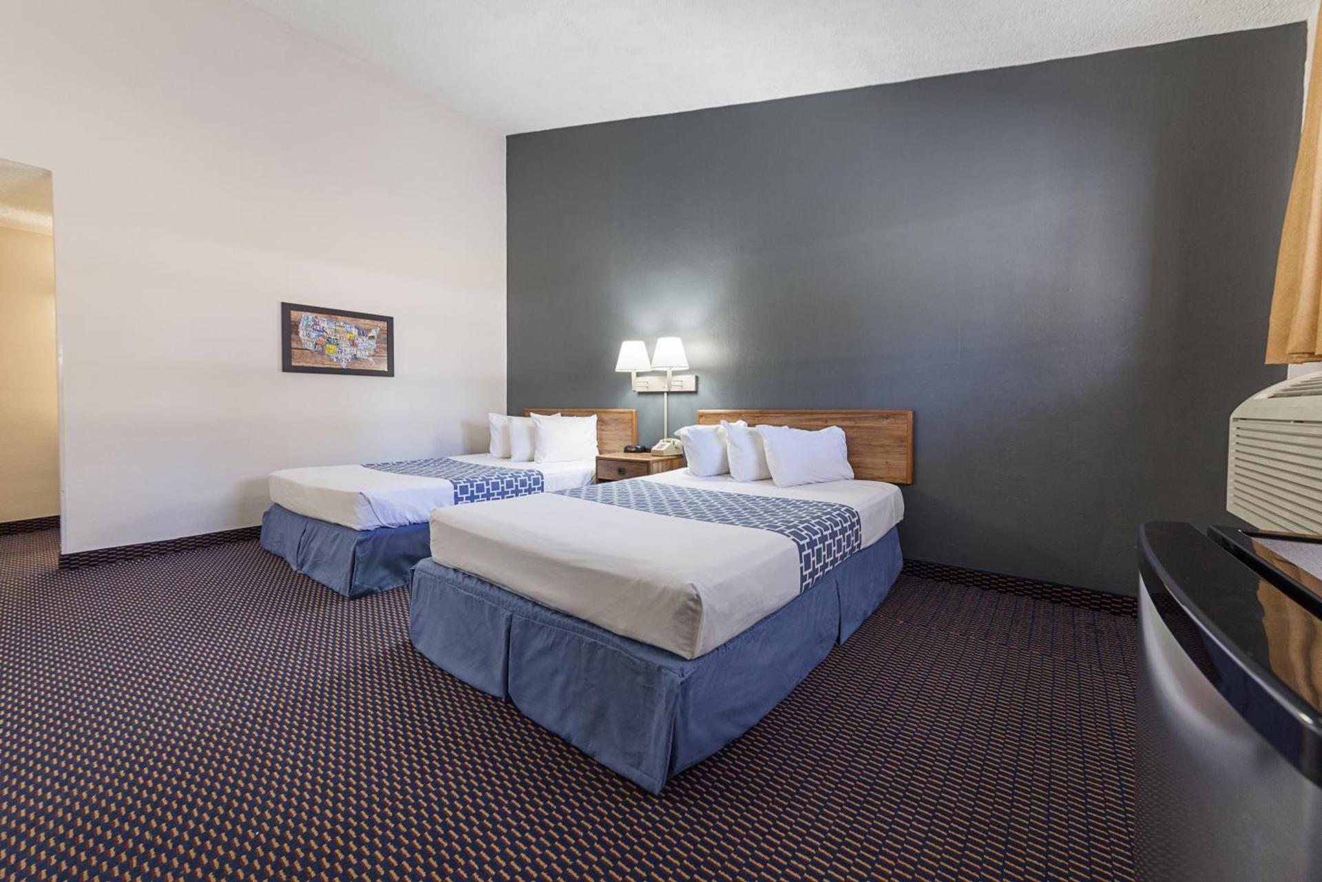 Parkview Inn and Conference Center photo 22