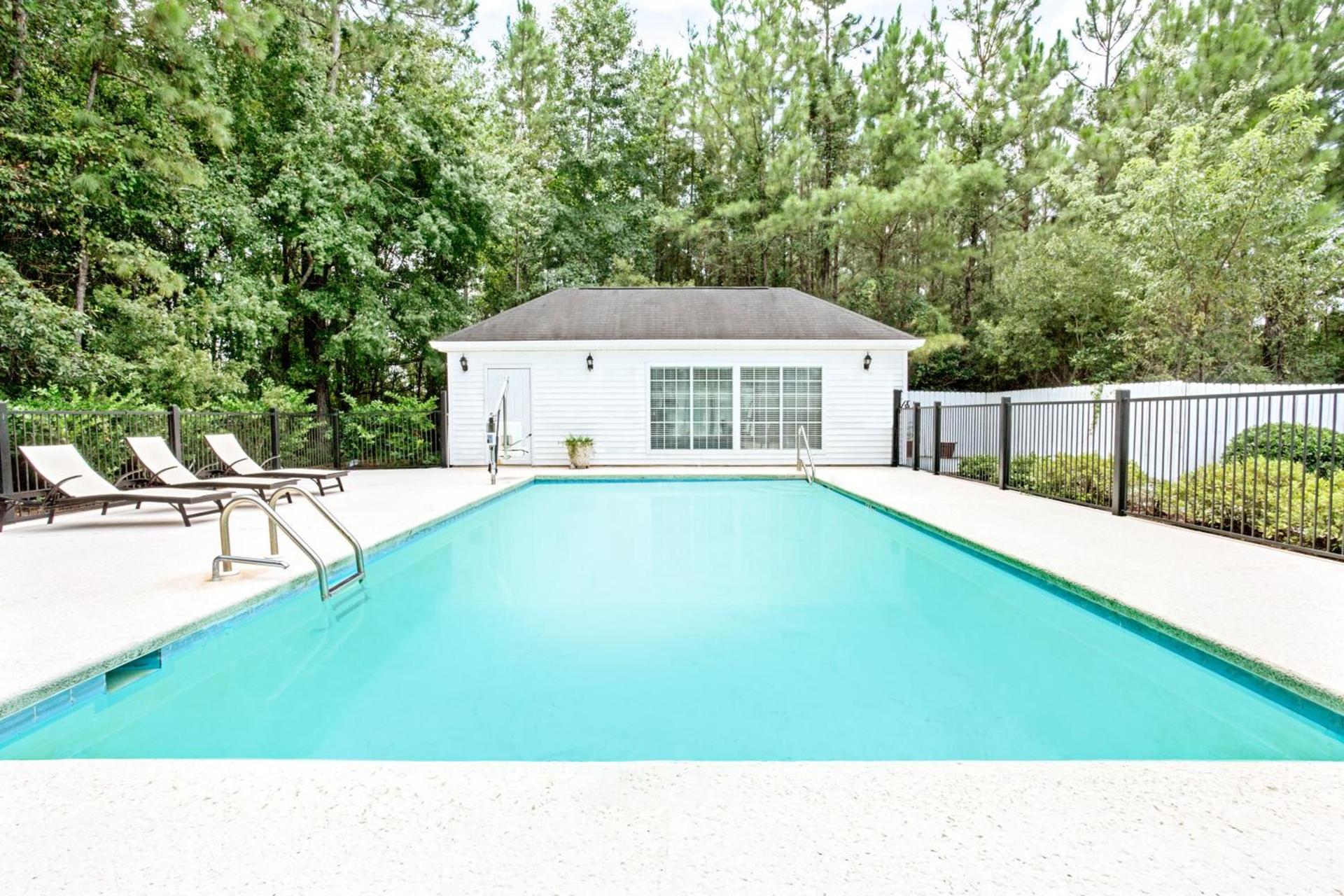 Baymont by Wyndham Kingsland photo 31