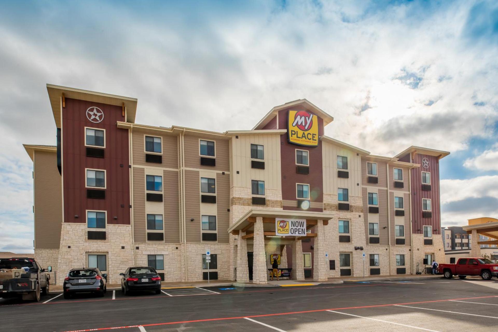 My Place Hotel-Lubbock, TX photo 1