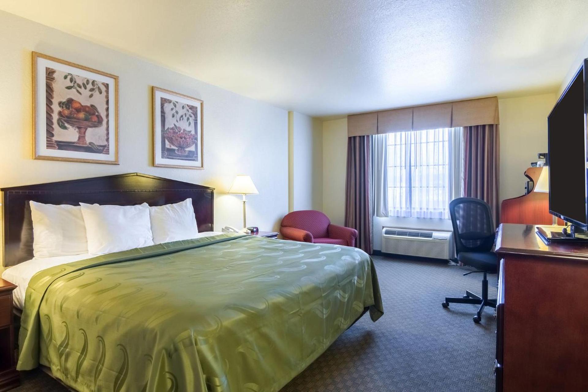 Quality Inn & Suites Alma I-40 photo 13