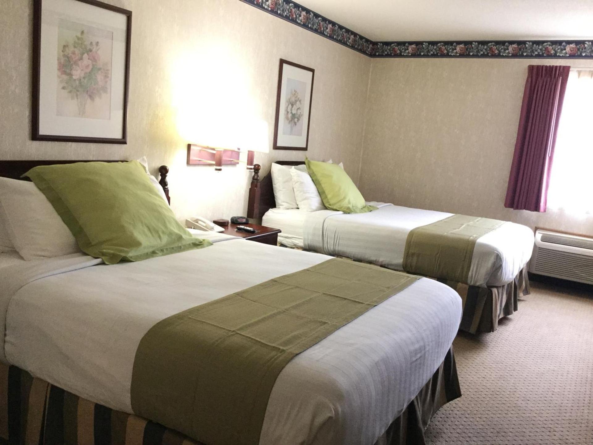 Americas Best Value Inn and Suites Saint Charles photo 37