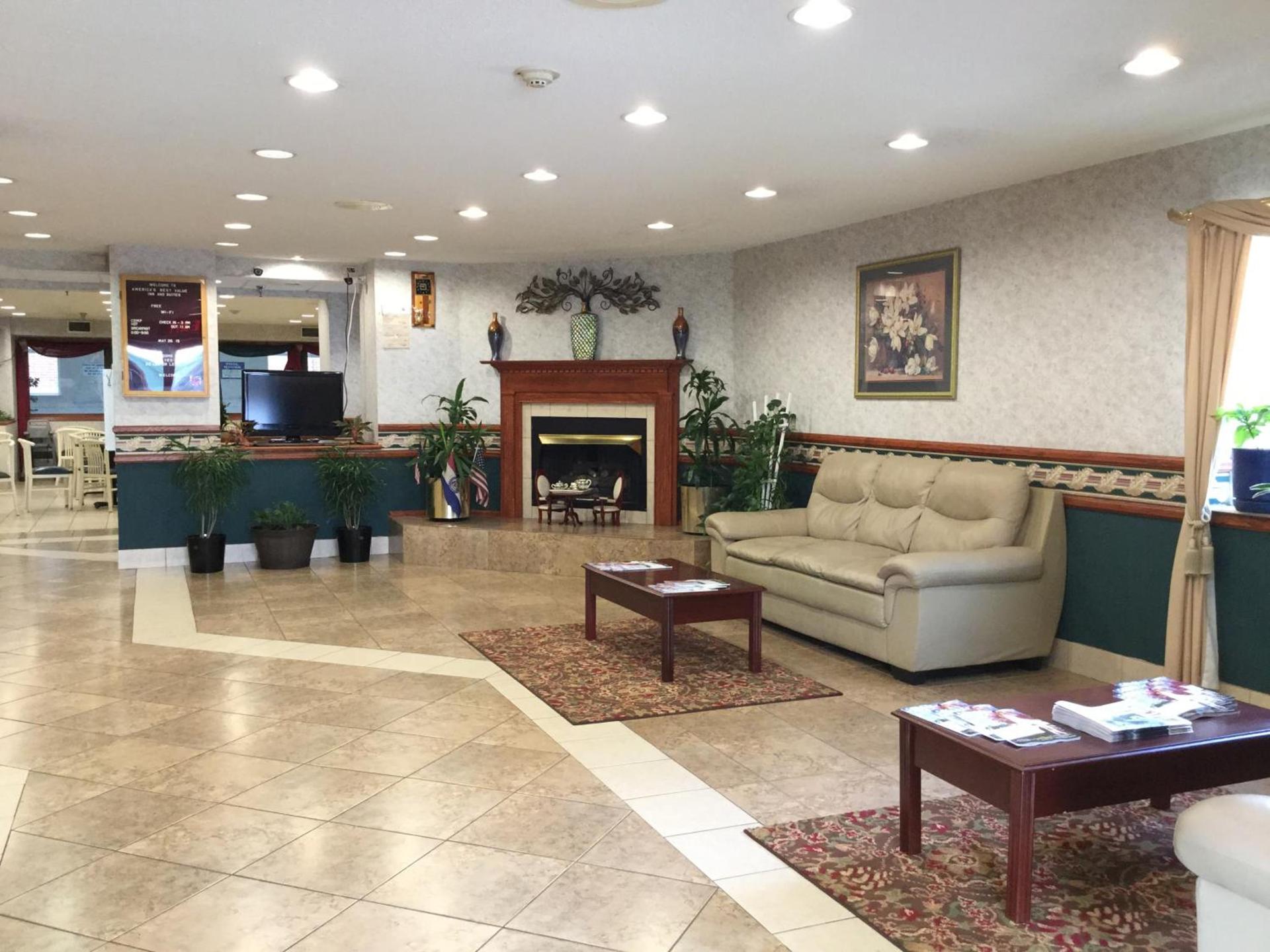 Americas Best Value Inn and Suites Saint Charles photo 32