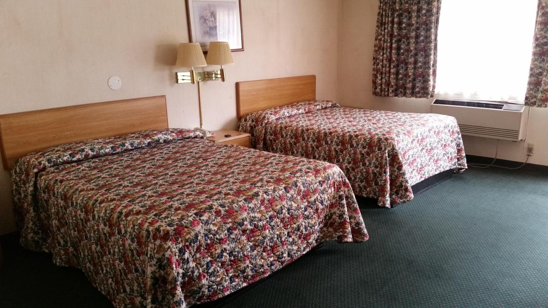 Economy Inn Motel photo 23