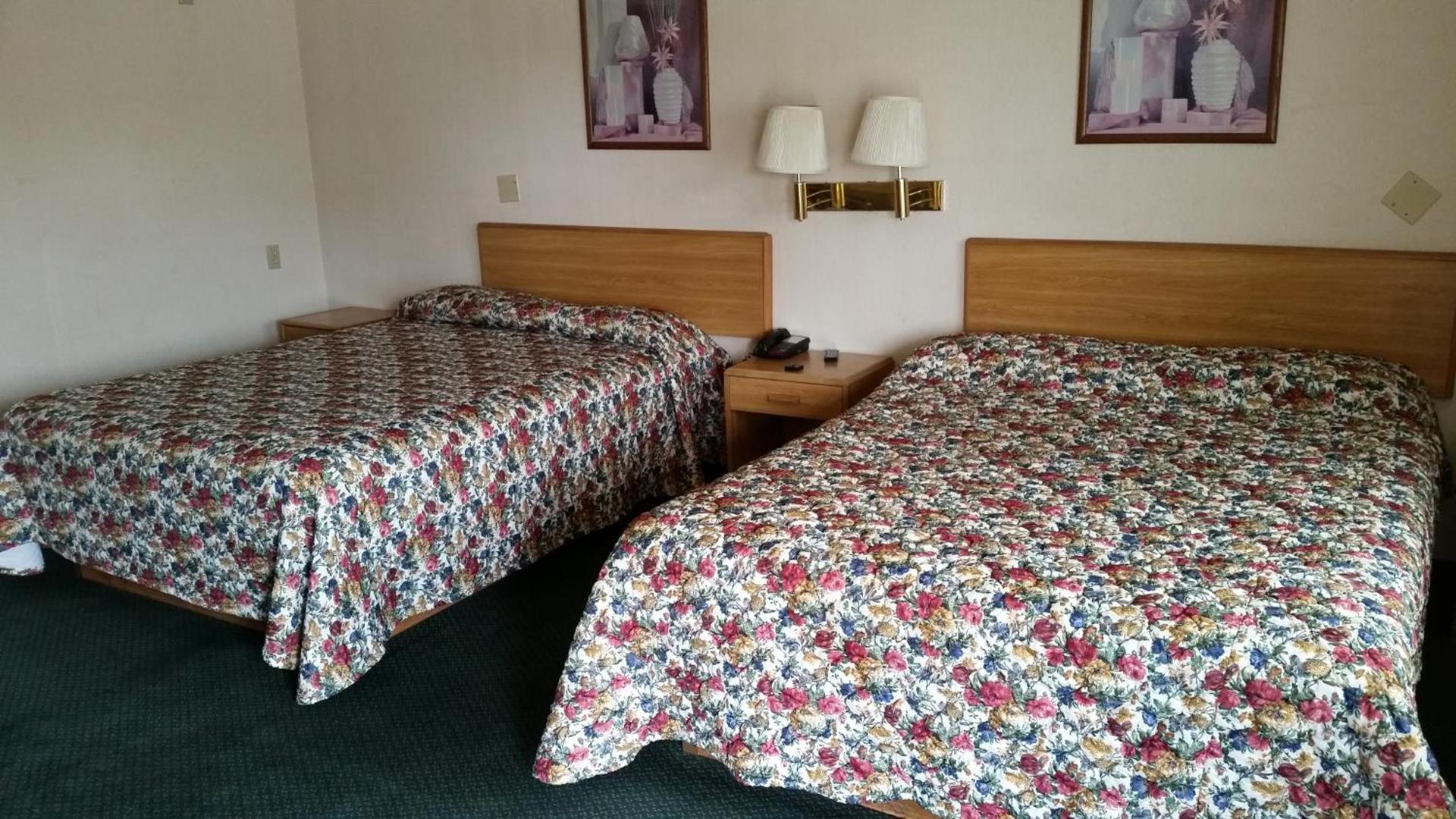 Economy Inn Motel photo 28