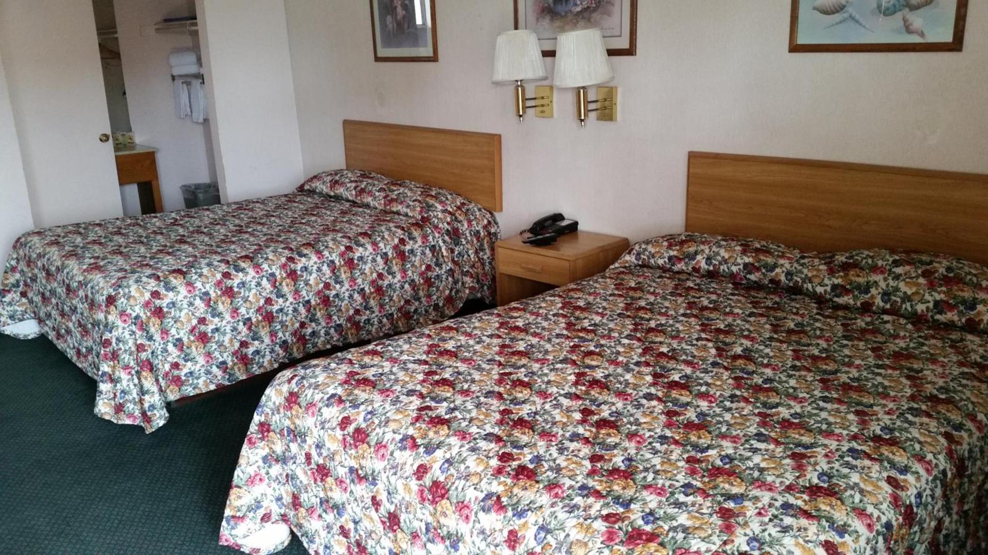 Economy Inn Motel photo 32