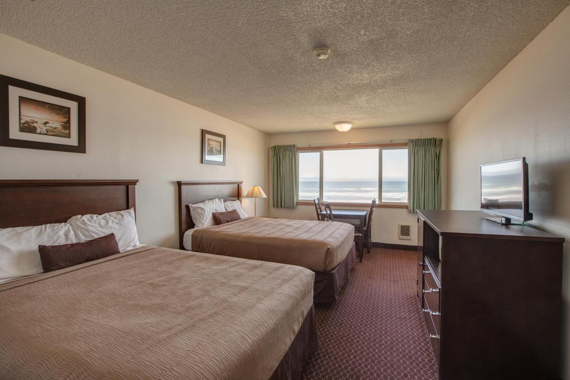 Silver Sands photo 30