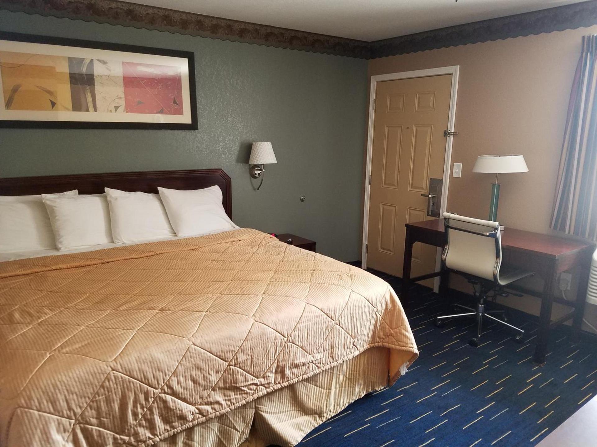 Country Inn Sterling photo 18