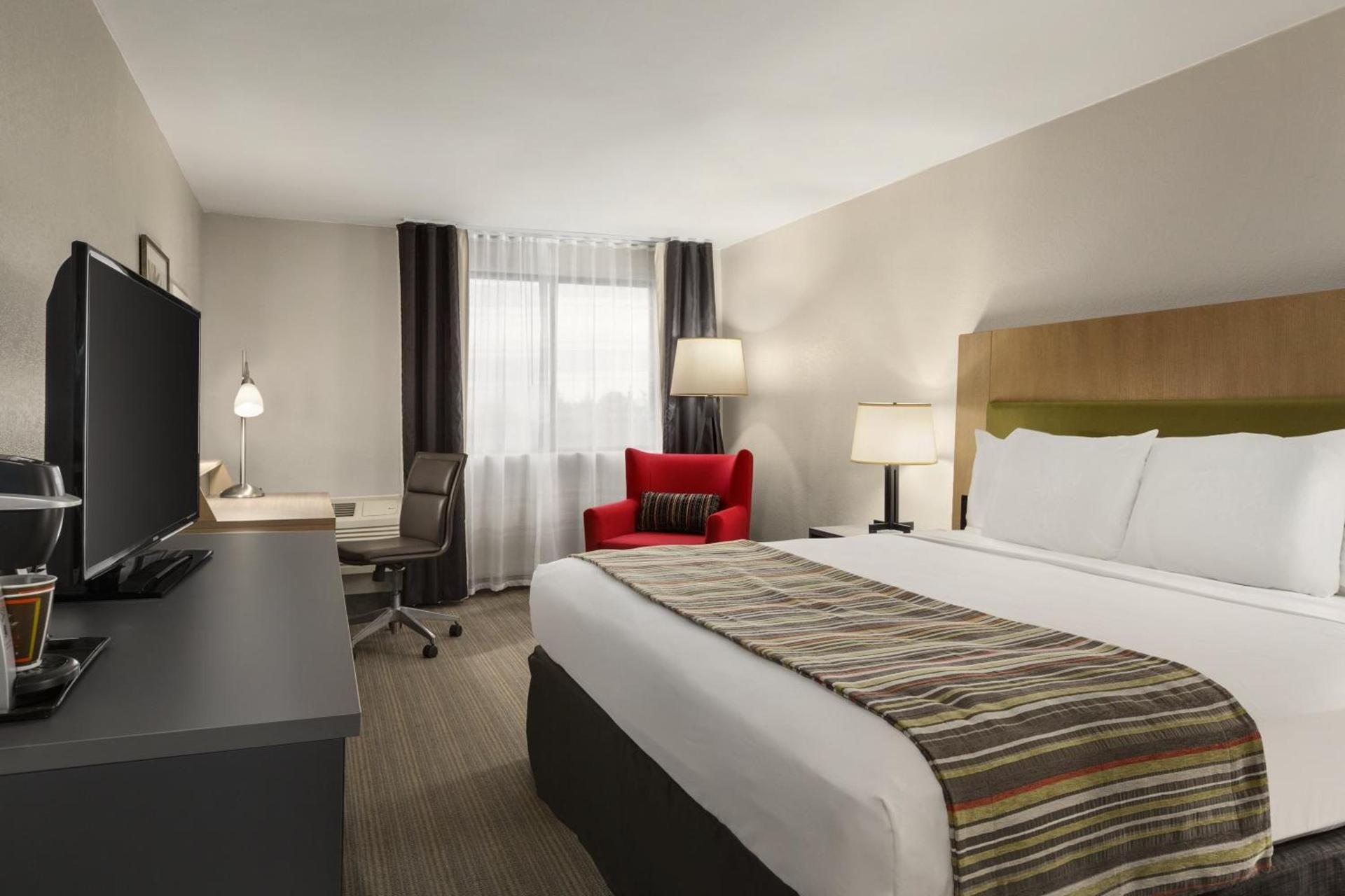 Country Inn & Suites by Radisson, Atlanta Airport South, GA photo 47