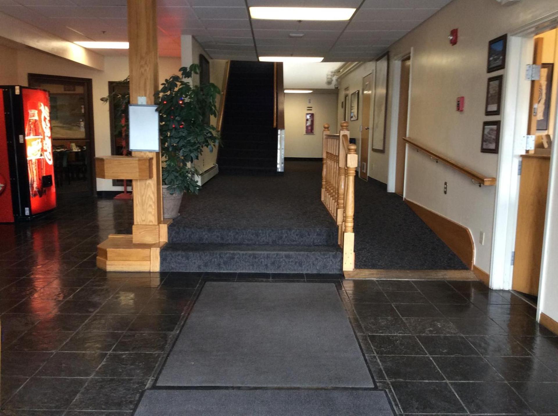 Shelikof Lodge photo 39