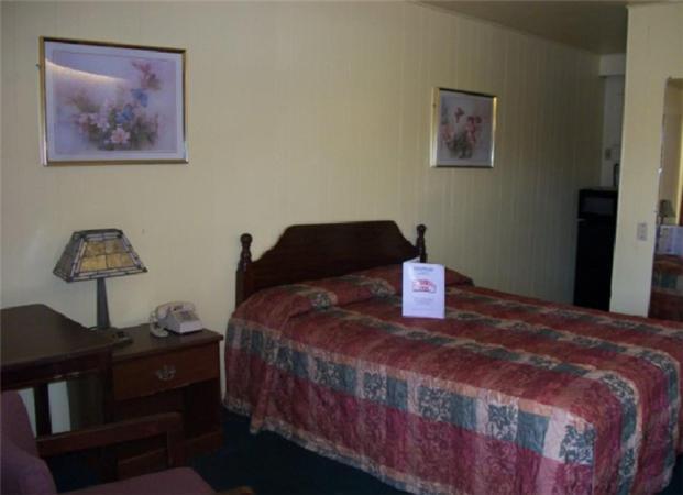 Cottonwood Inn photo 11