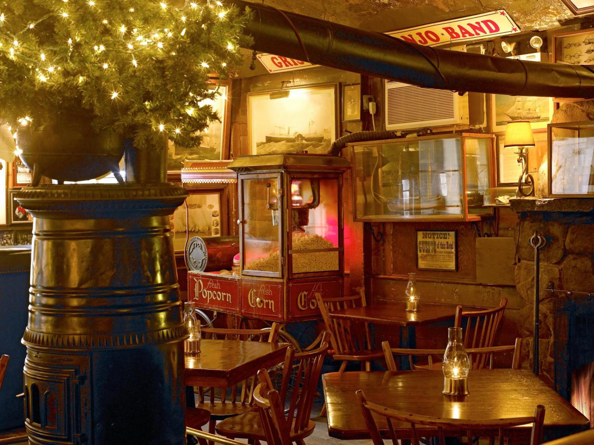 The Griswold Inn photo 8