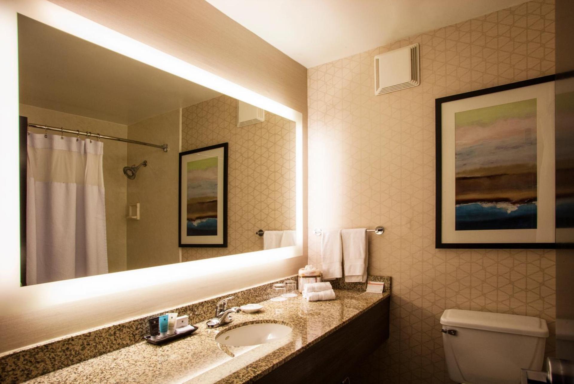 Crowne Plaza Silicon Valley North - Union City by IHG photo 7