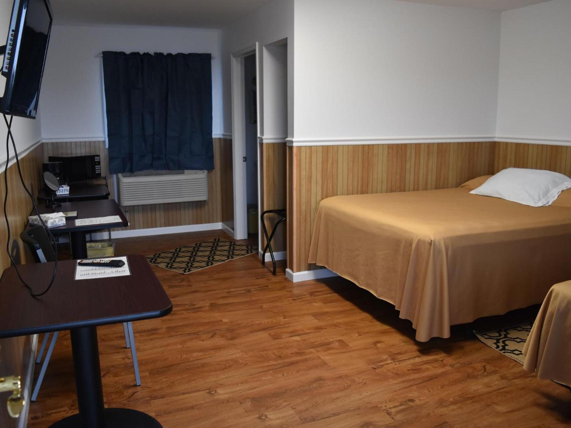 Gorgeous View Motel photo 13
