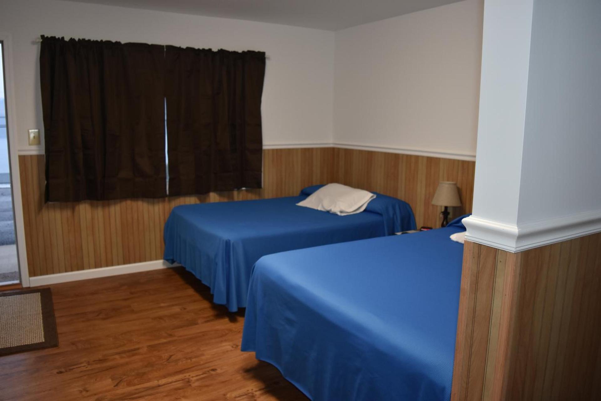 Gorgeous View Motel photo 22