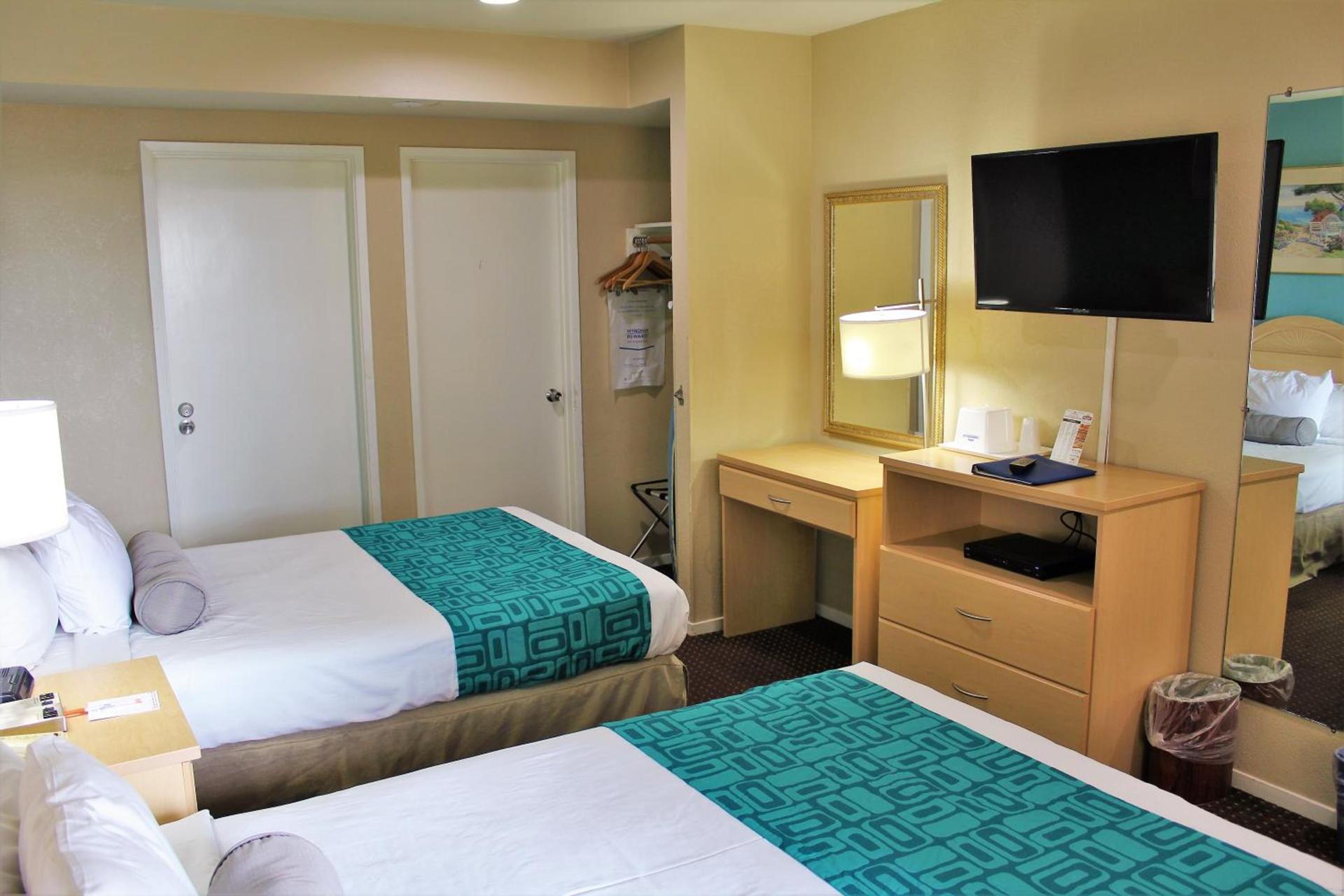 Howard Johnson by Wyndham Santa Cruz photo 47