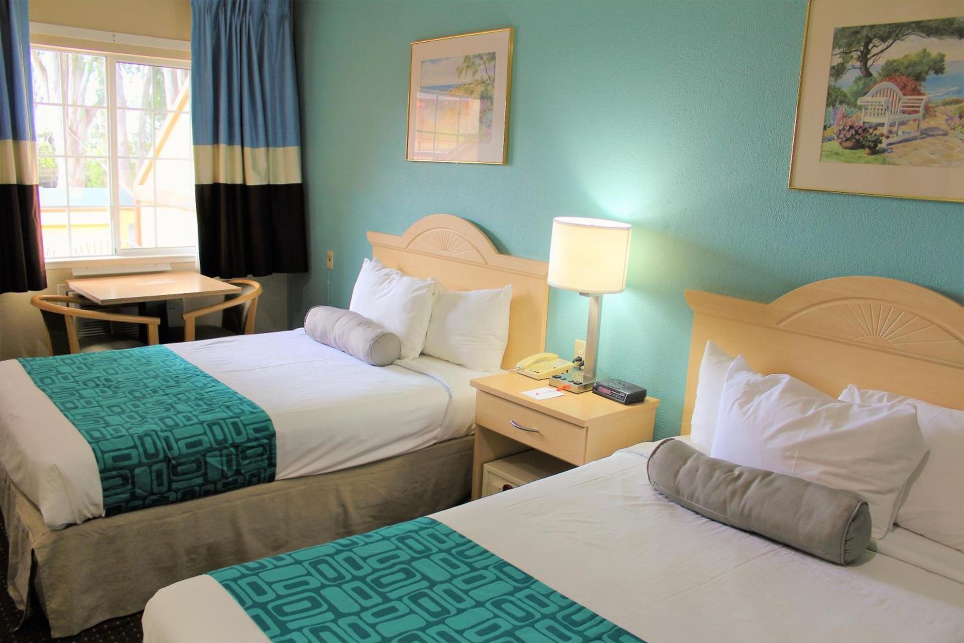 Howard Johnson by Wyndham Santa Cruz photo 50
