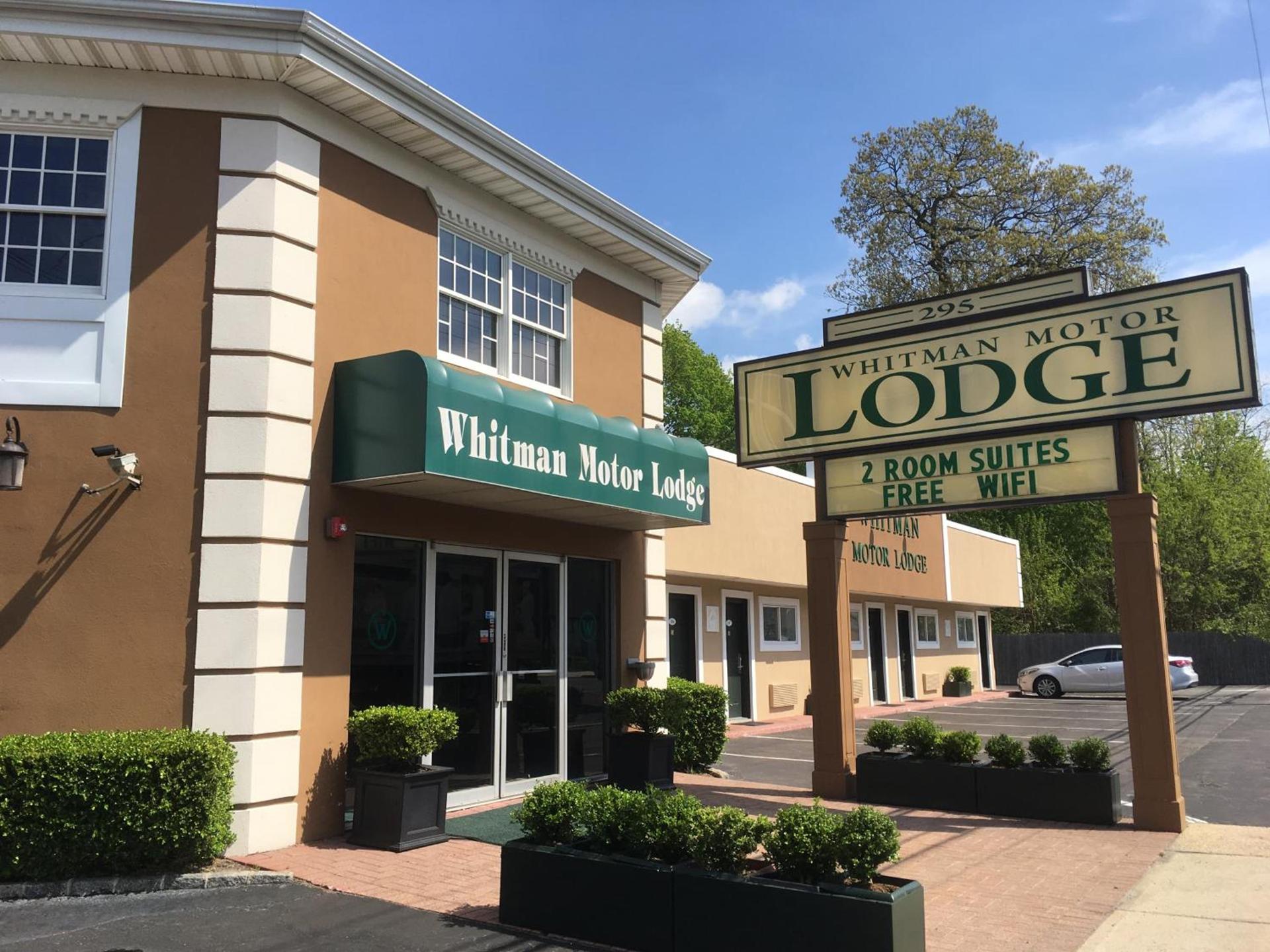 Whitman Motor Lodge photo 1