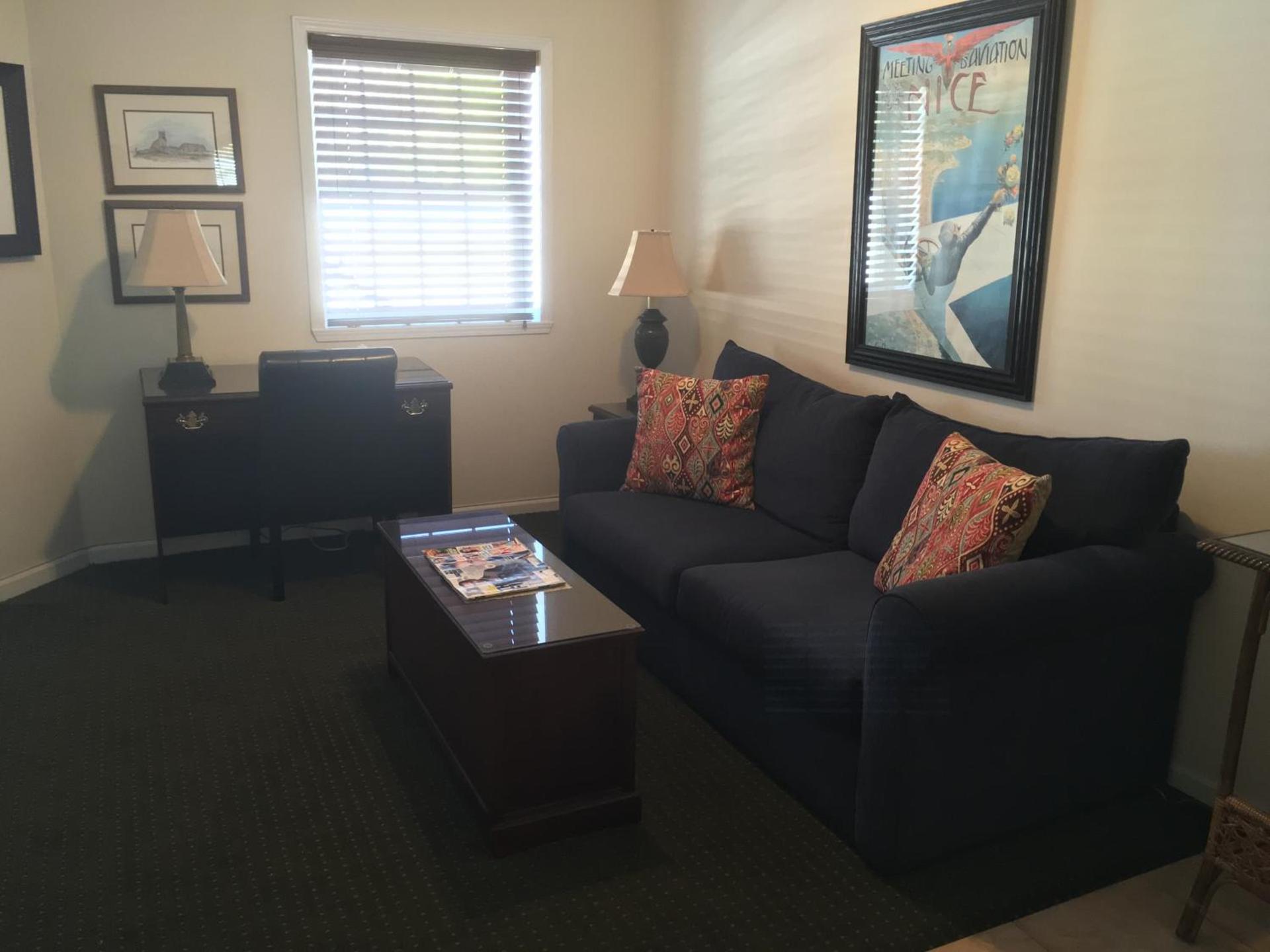 Whitman Motor Lodge photo 5