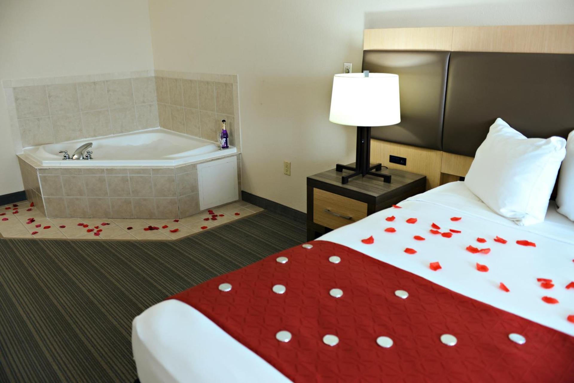 Country Inn & Suites by Radisson, Beavercreek-Dayton photo 66