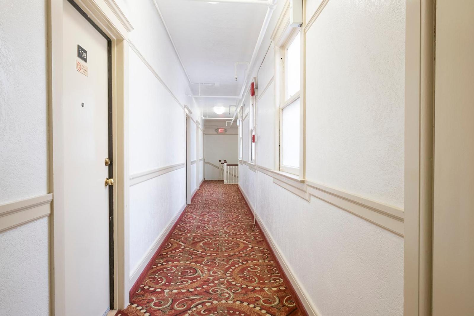 Union Square Plaza Hotel photo 9