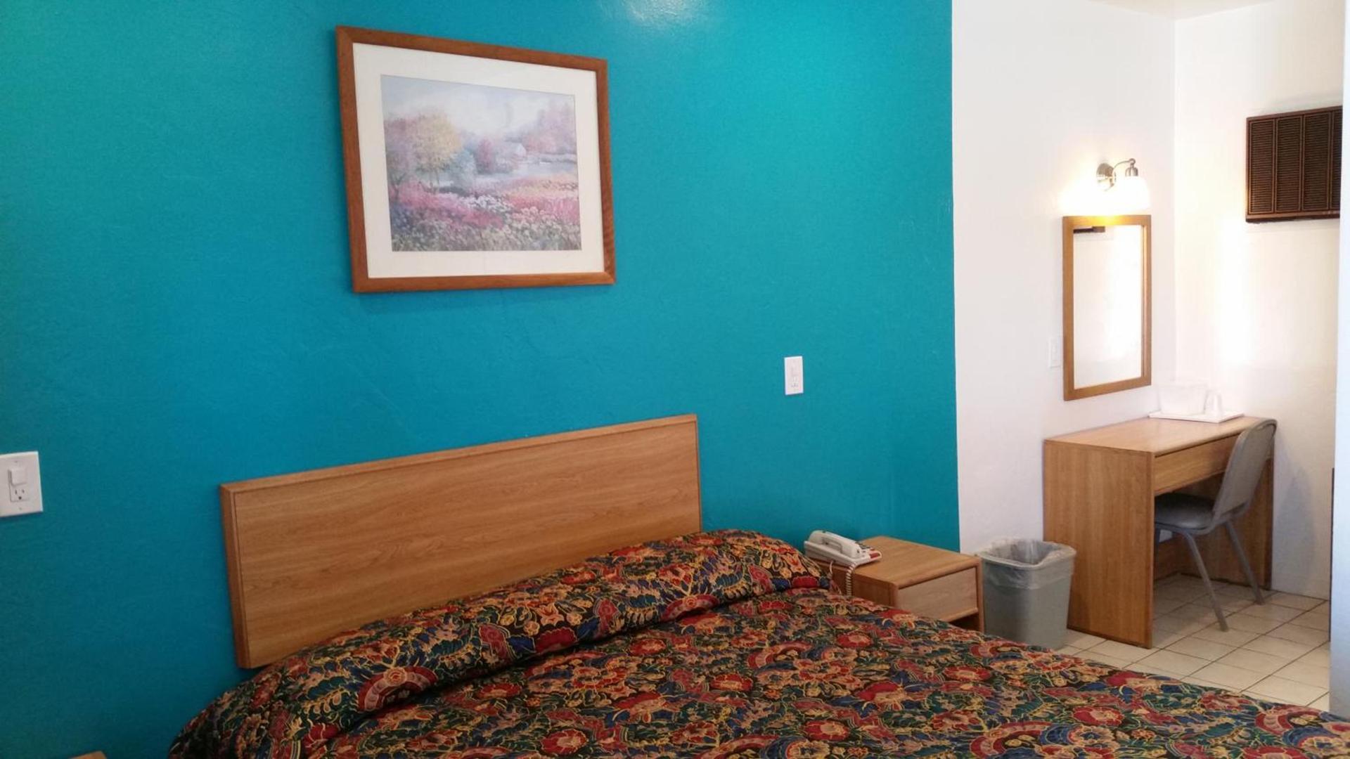 Economy Inn Motel photo 21