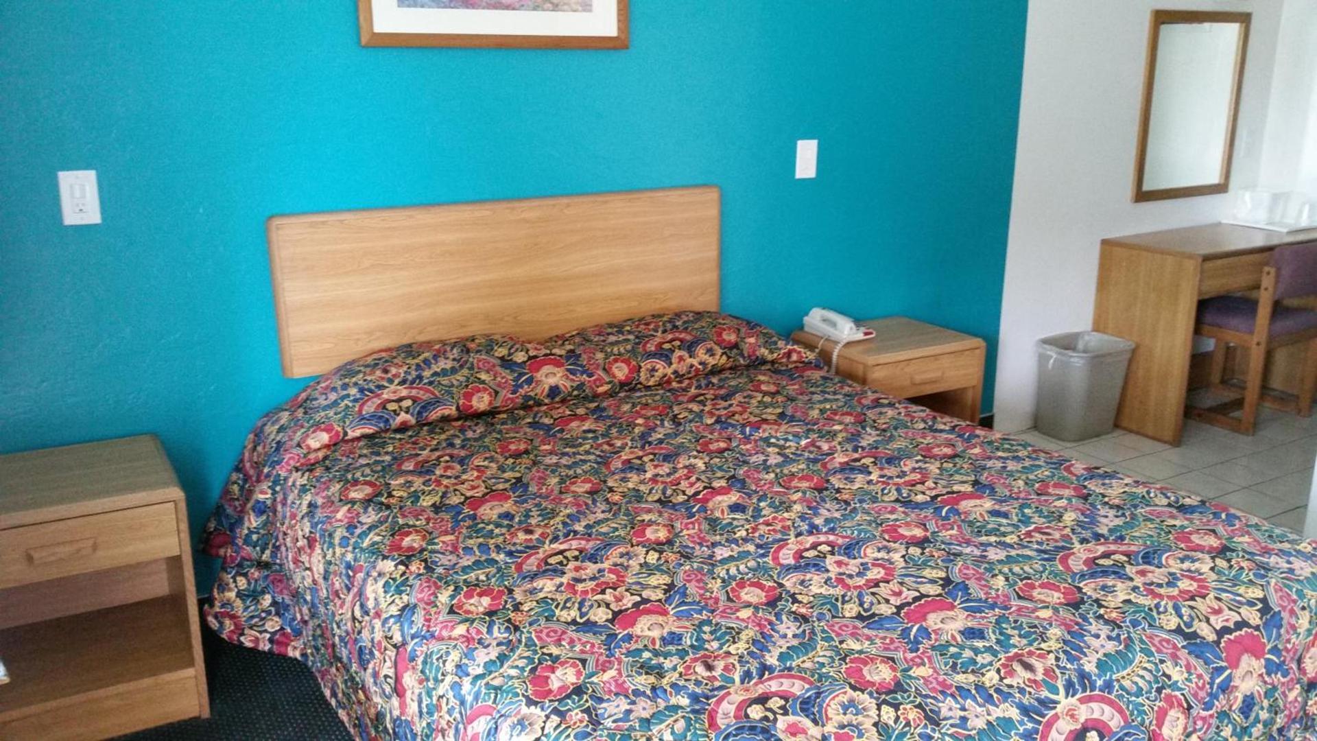 Economy Inn Motel photo 24