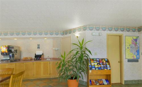 Super Inn photo 16