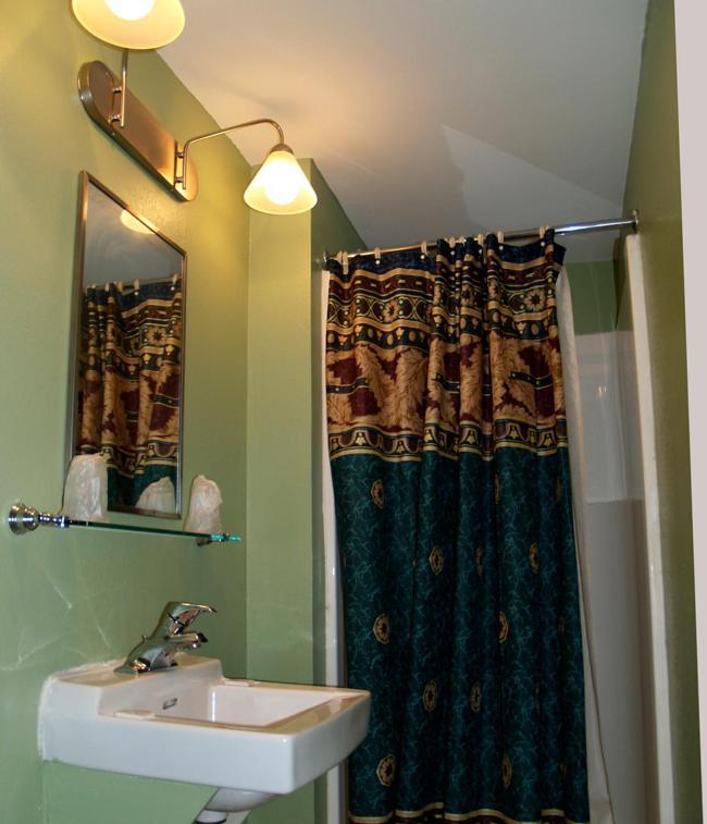 Boulevard Inn photo 20