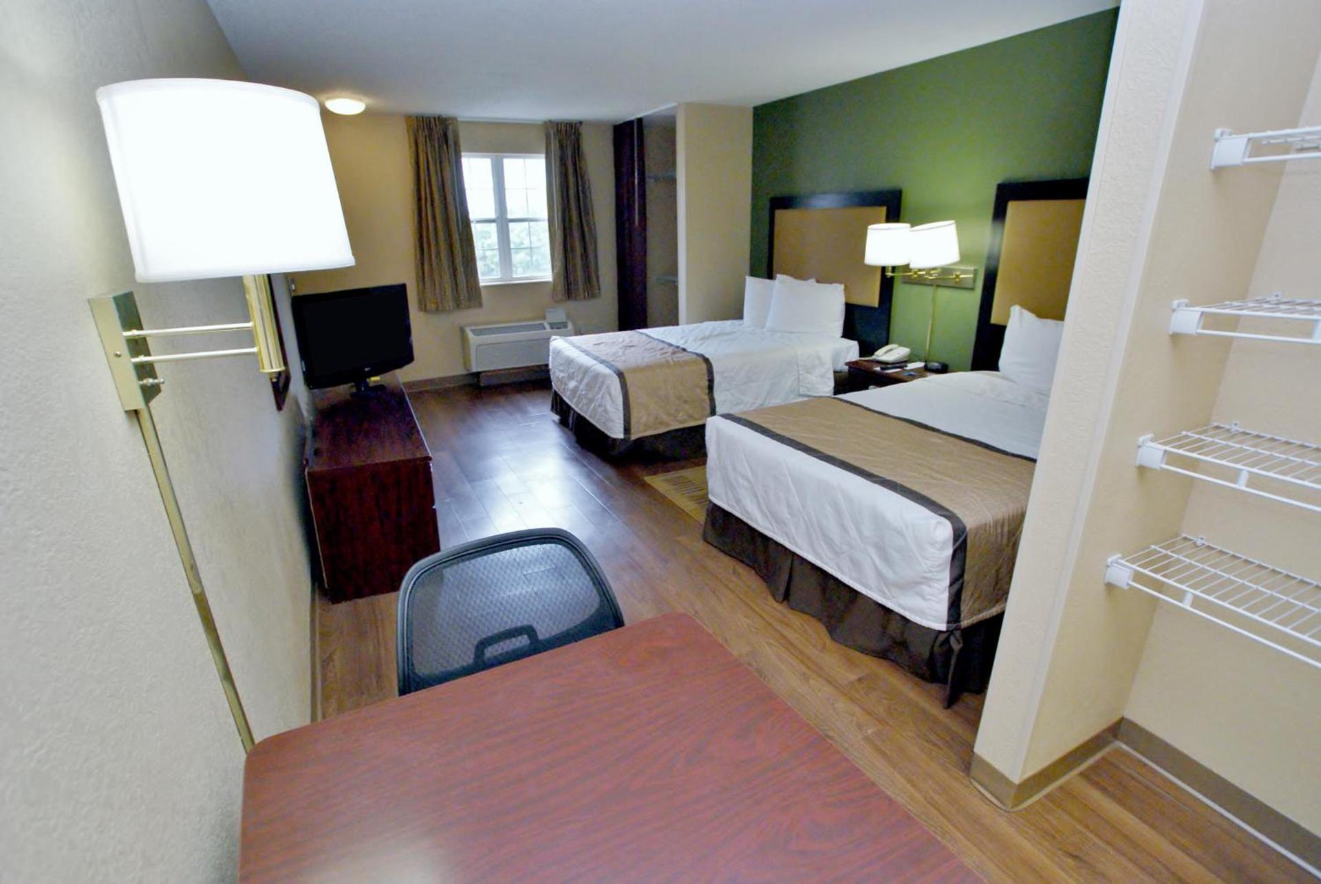Extended Stay America Select Suites - Durham - University photo 36