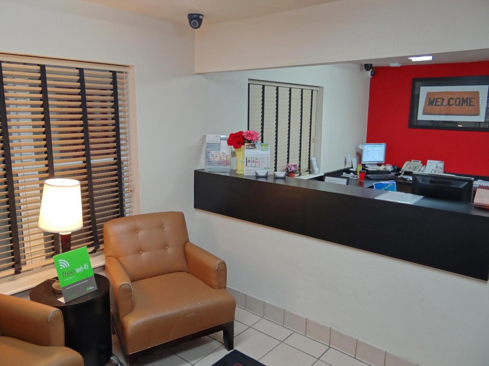 Extended Stay America Select Suites - Durham - University photo 28
