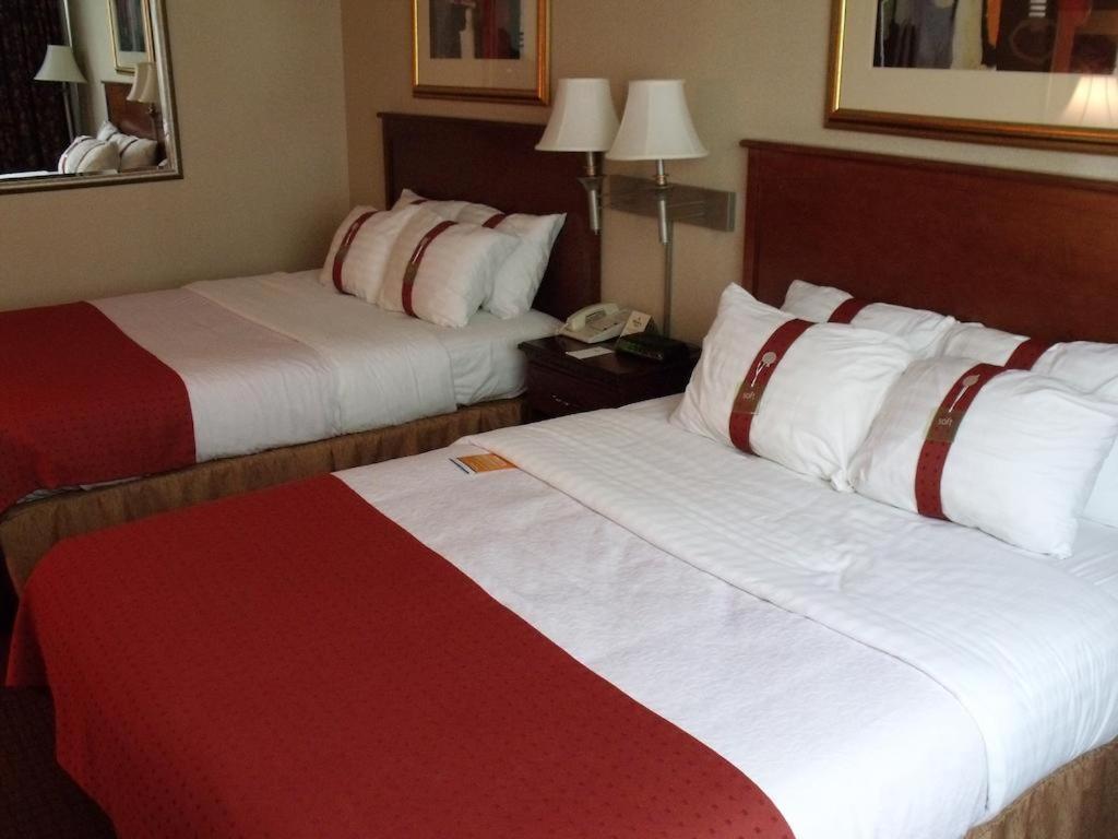 Days Inn by Wyndham Warren photo 6