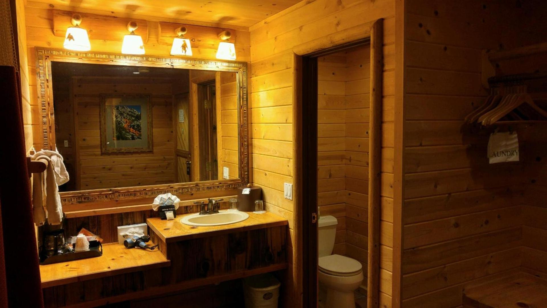 Postmarc Hotel and Spa Suites photo 47