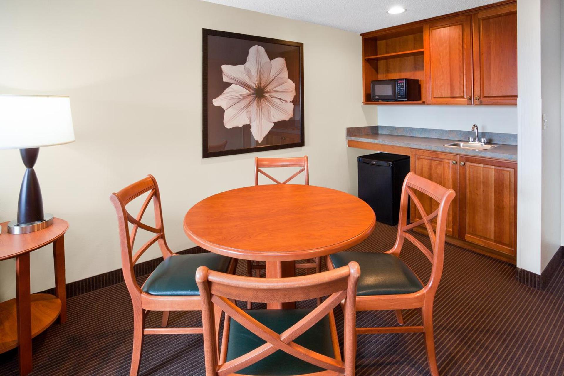 AmericInn by Wyndham Chanhassen photo 11