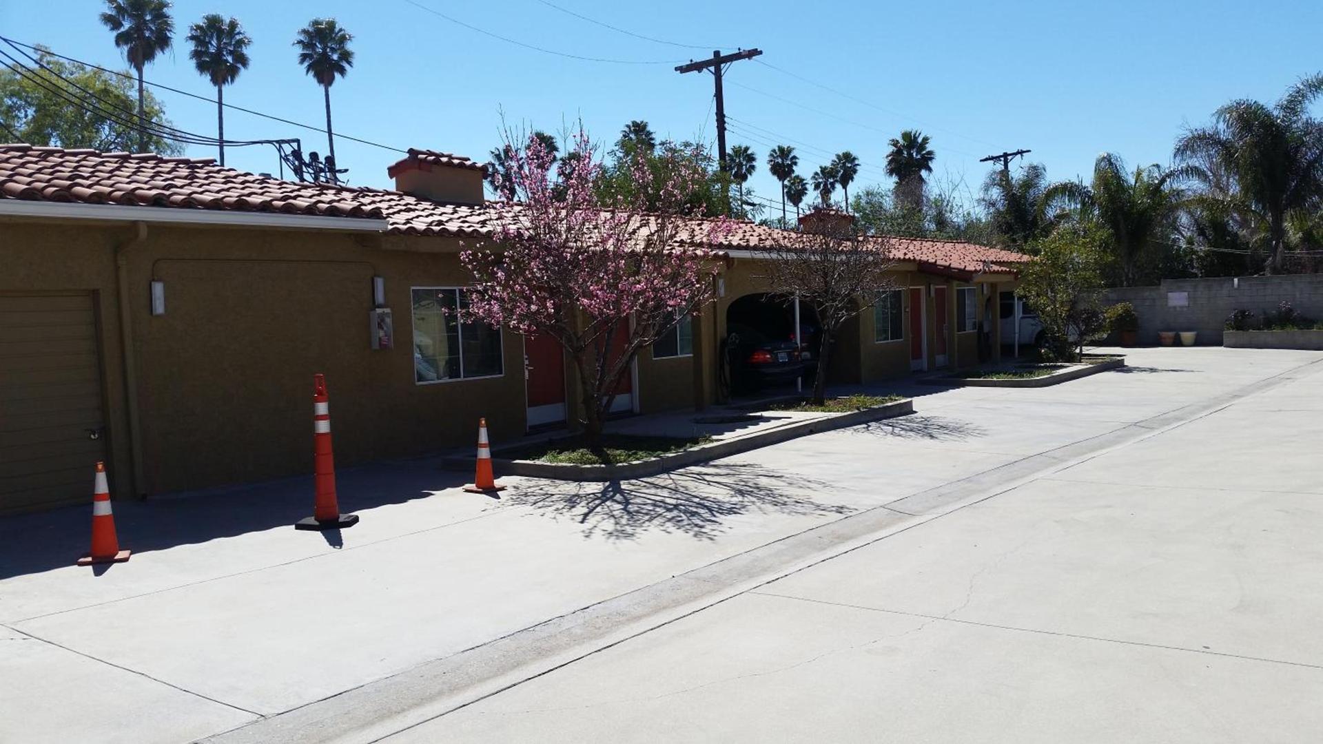 Economy Inn Motel photo 5