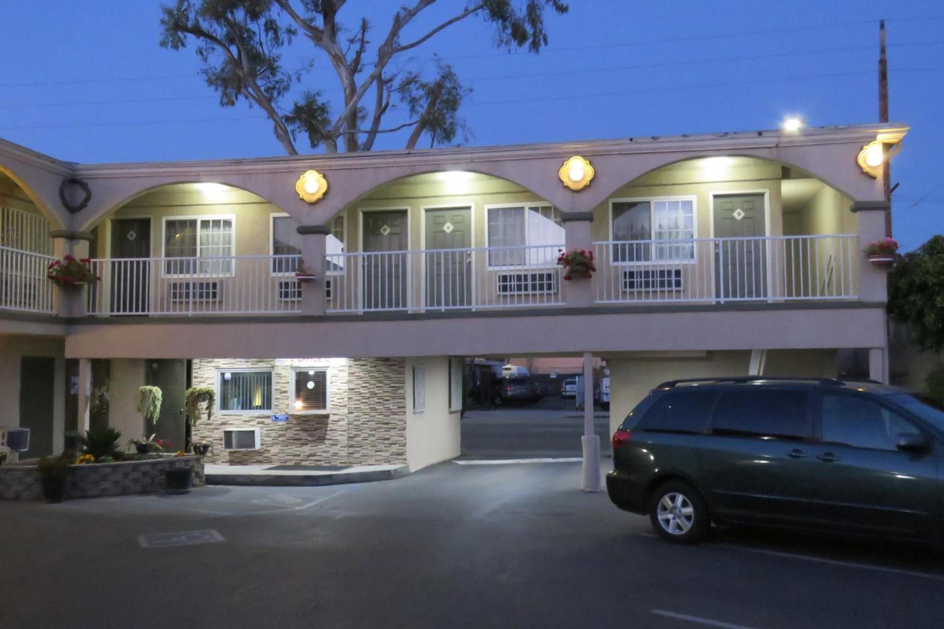 Florentina Motel - Los Angeles photo 11